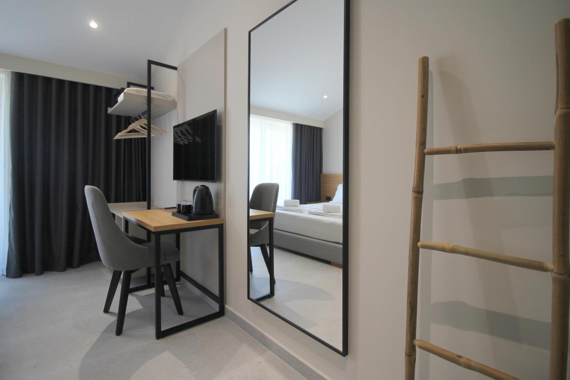Niklas Boutique Hotel Saranda Dış mekan fotoğraf